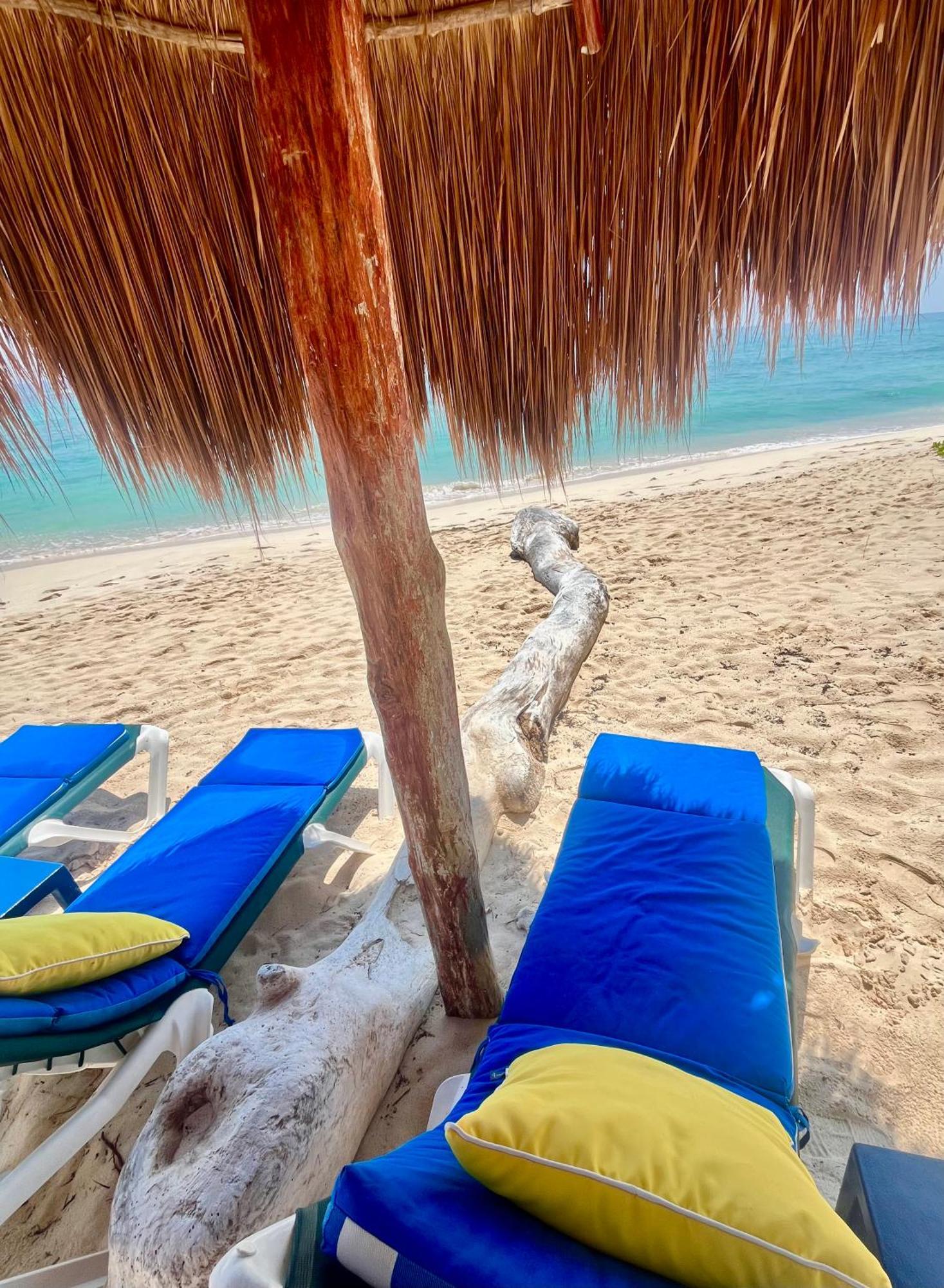 Beachfront Hammock Heaven Акумаль Екстер'єр фото